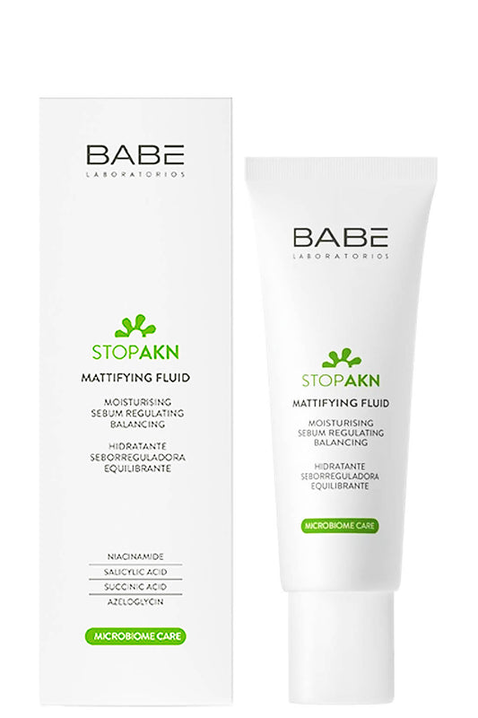 Babe Stop Akn مرطب خفيف الوزن للبشرة المعرضة لحب الشباب مع النياسيناميد وحمض الهيالورونيك 50 مل